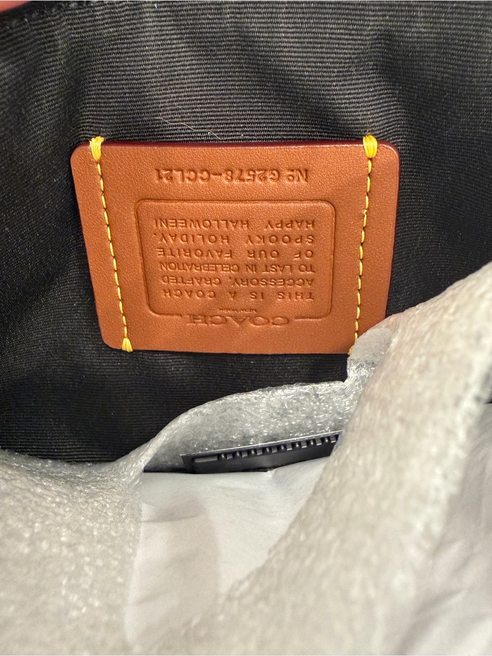 Coach Halloween Wristlet Black CCL21 Ghost Pumpkin NEW - Picture 5 of 11